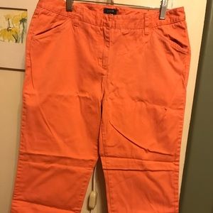 ON-TREND!! JCREW capris size 10 petite.  EUC!!